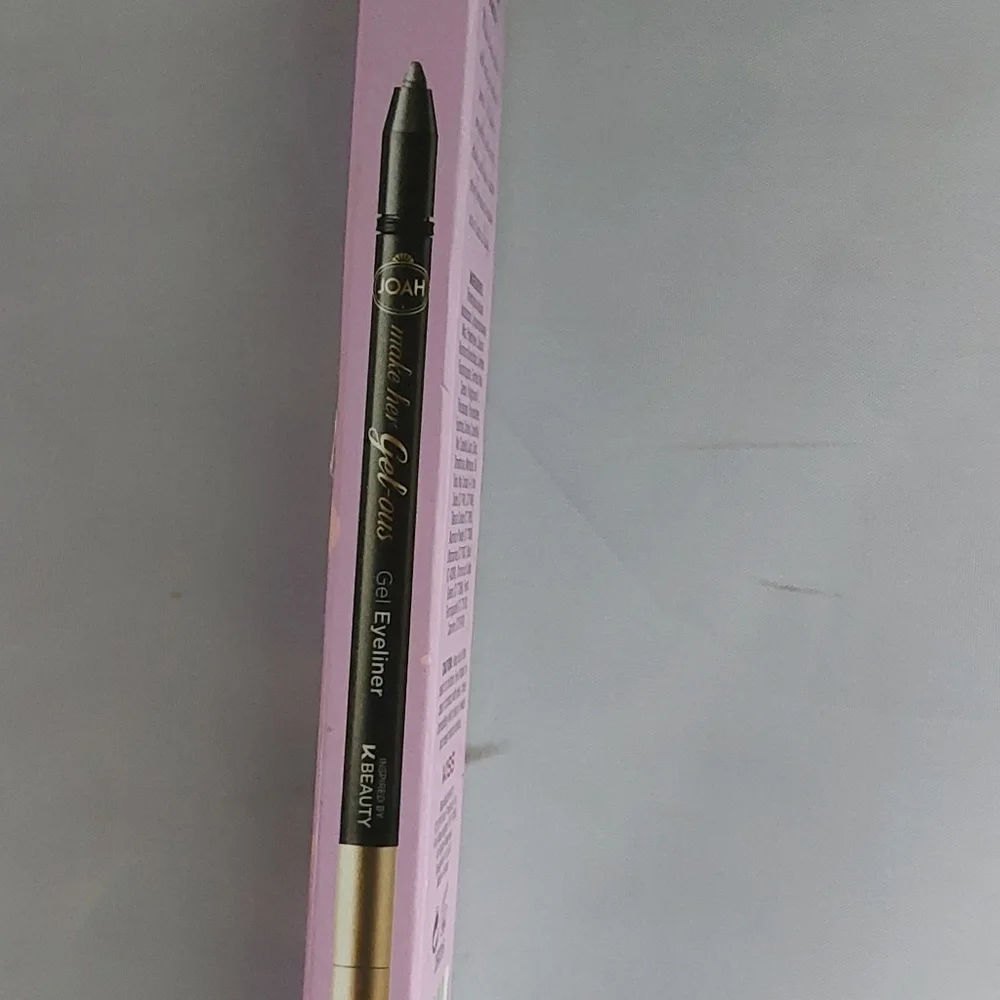 Make Her Gel Ous ‎ Granite Black Gel Eyeliner -Gratine